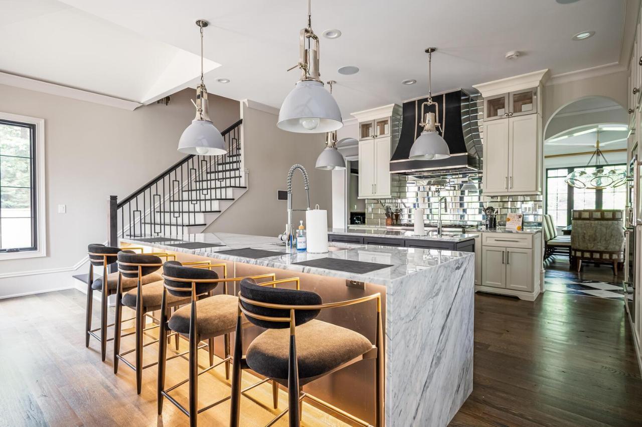 Adams Mansion, 10K Sqft, 7Bd/7Ba, 15Min To Airport Villa Atlanta Dış mekan fotoğraf